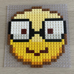Nerd-emoji Steenmozaïek